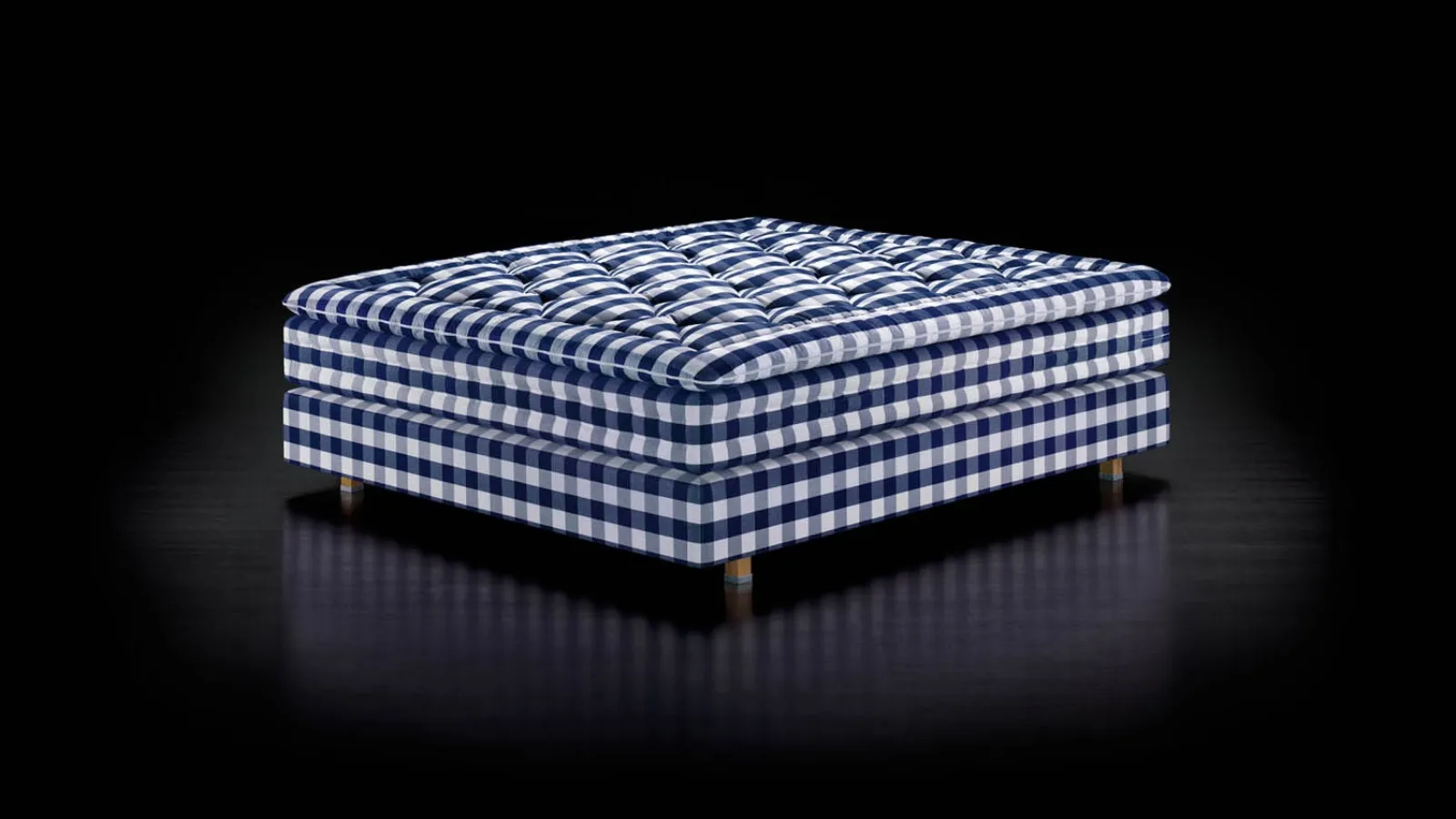 Eala fabric bed by Hastens