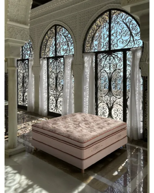 Sommier Flora bed by Midsummer Milano