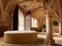 Sommier Giotto Round Bed by Midsummer Milano