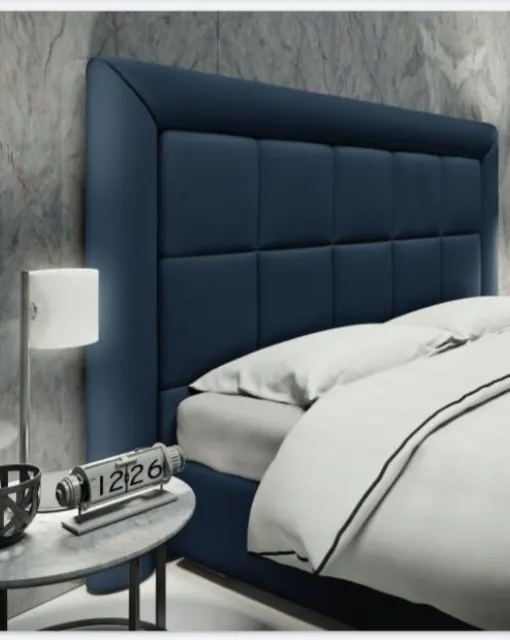 Leonardo Bed with Plaza Headboard